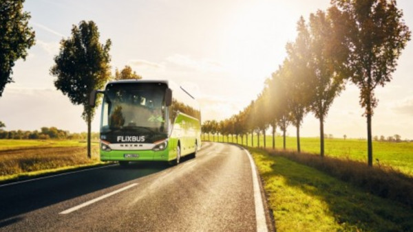 Mobilità green, FlixBus, biodiesel da colza