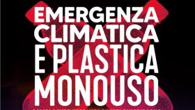 Rapporto Greenpeace, cambiamenti climatici, plastica usa e getta