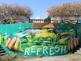 Street art e arredo urbano con 'Refresh the City'