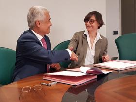 Protocollo d'intesa  sottoscritto dalla Presidente di Ama Luisa Melara e dal Direttore Generale di e-GEOS Bruno Versini